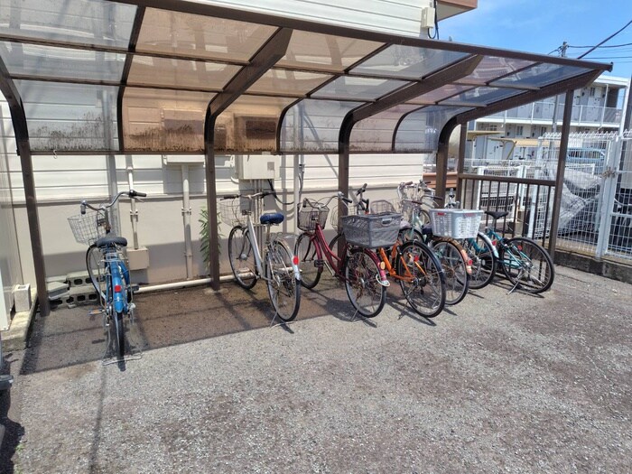 ロイヤルハイツの物件外観写真