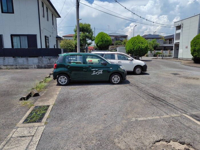 ロイヤルハイツの物件外観写真