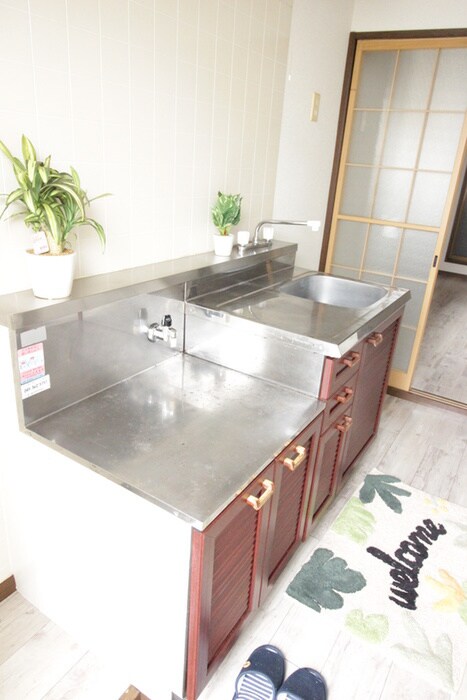 ホワイトドミ－ルの物件内観写真