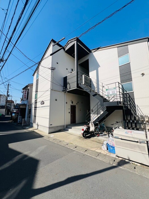 ラスティアの物件外観写真