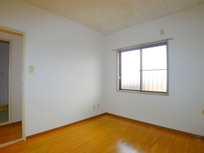 メゾン幕張の物件内観写真