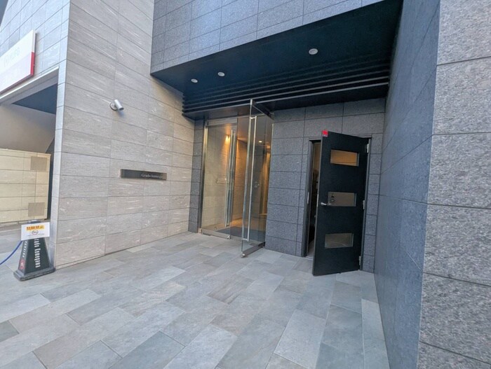 Grado久米川の物件外観写真