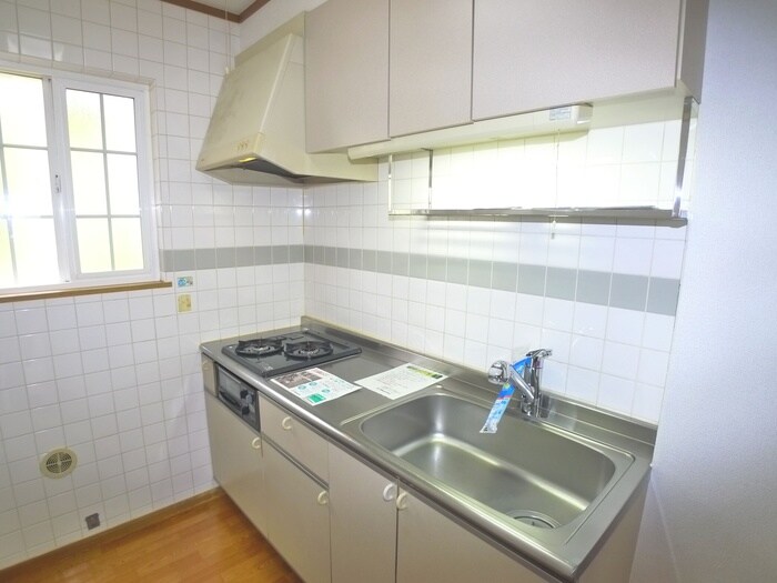 ルミエ－ルＢの物件内観写真