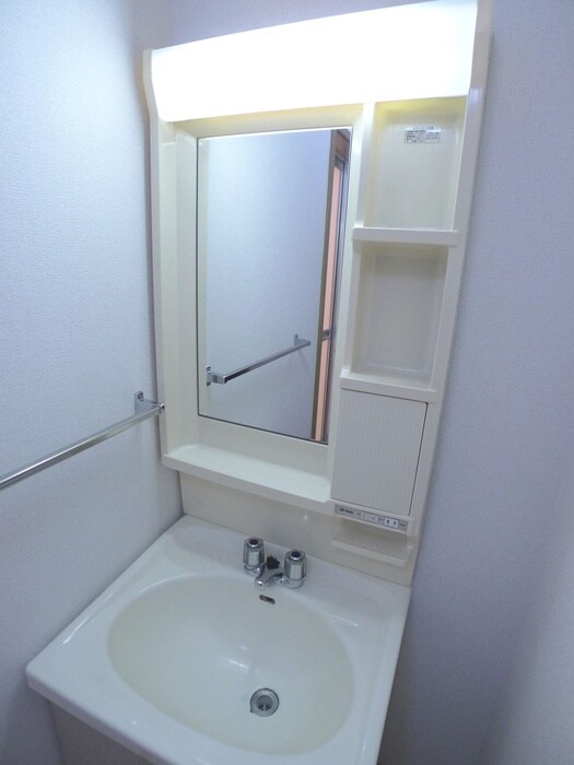 ルミエ－ルＢの物件内観写真