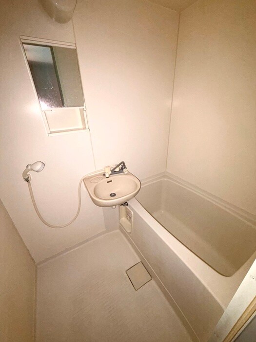 ハイツヴェルデの物件内観写真