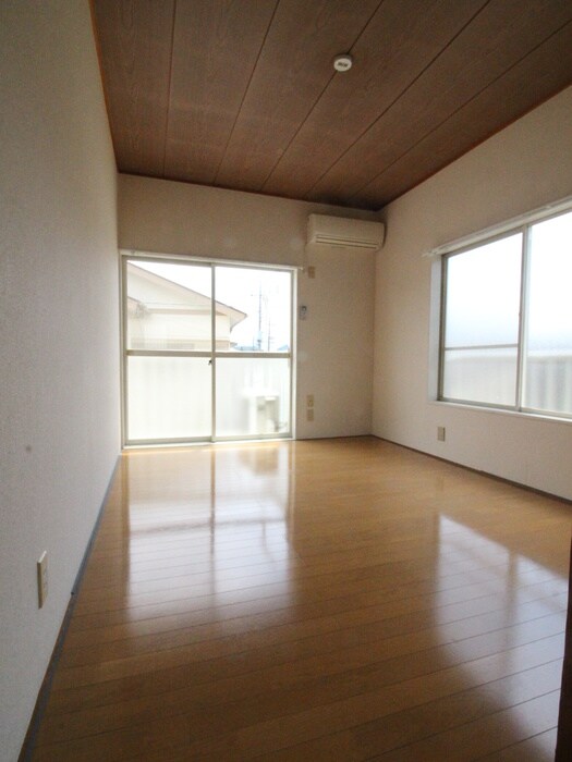 平成ハイツ１０号棟の物件内観写真