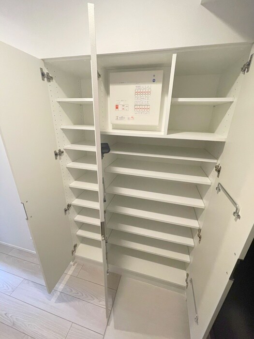 ﾌﾟﾗｳﾄﾞﾌﾗｯﾄ墨田曳舟ﾃﾞｨｱｰｼﾞｭの物件内観写真