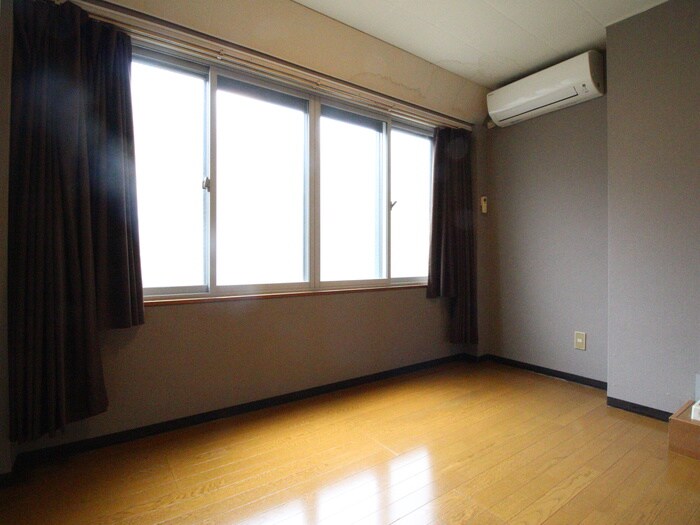 レジデンス小山の物件内観写真