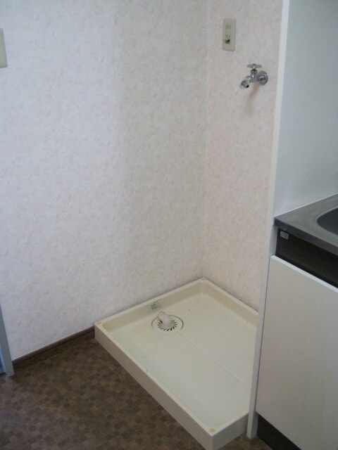 アサヒヤビルマンションの物件内観写真