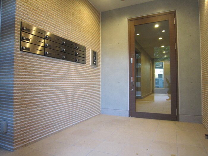 ラールゴ清水の物件外観写真