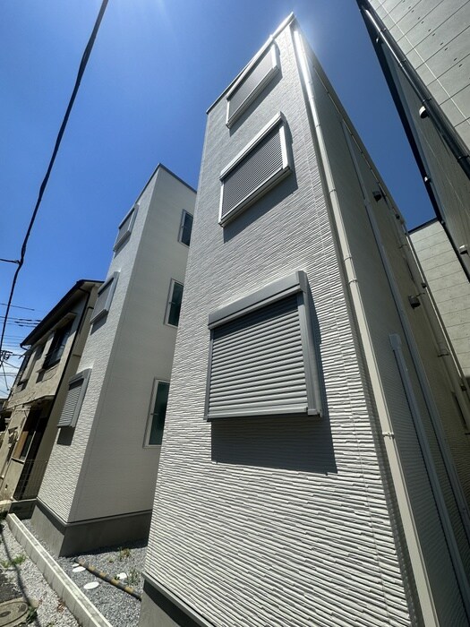 ライズ梅島の物件外観写真