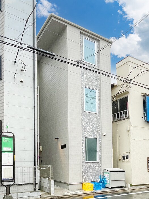 ライズ梅島の物件外観写真