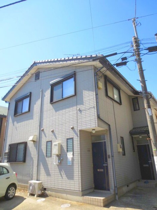 パ－クサイド駒沢の物件外観写真