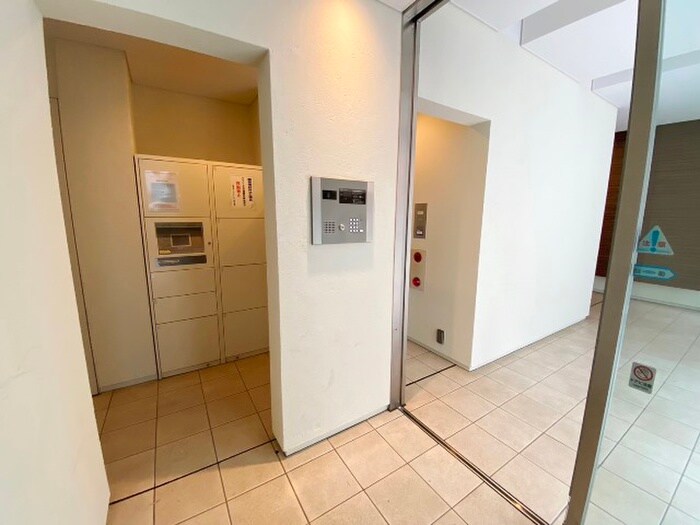 KDXレジデンス駒沢公園の物件外観写真