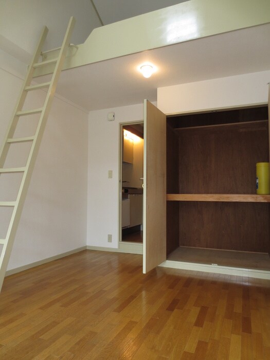 メイプルハウスの物件内観写真