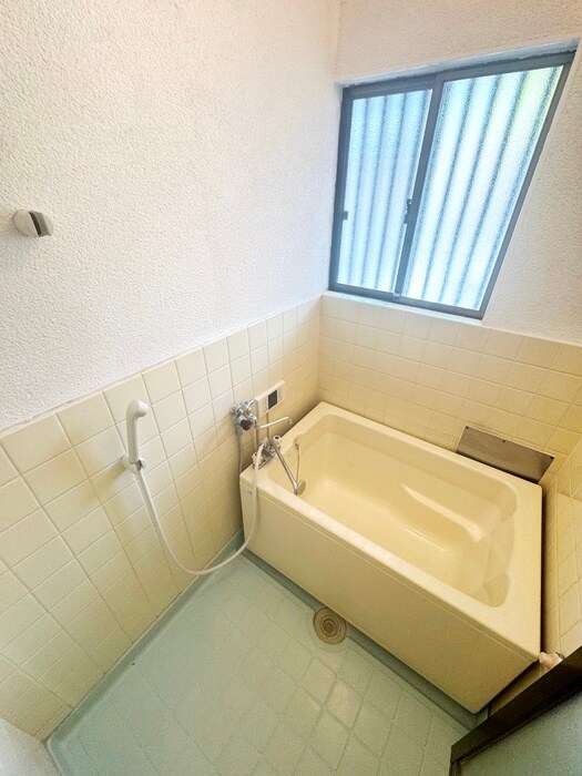 なかじま荘Ａ棟の物件内観写真