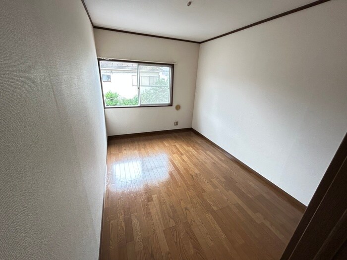 メゾンラフォーレの物件内観写真