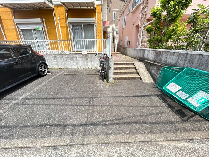 メゾンラフォーレの物件外観写真