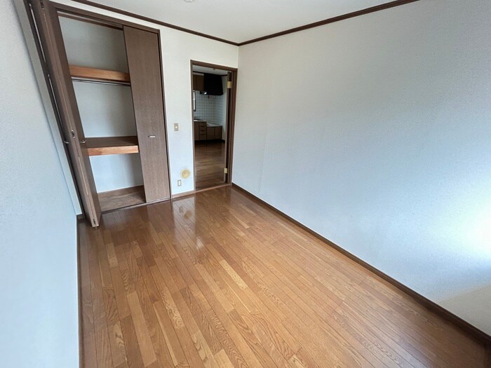 メゾンラフォーレの物件内観写真