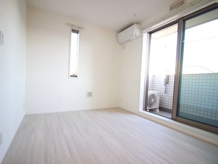 ガーデンホームズ高野の物件内観写真