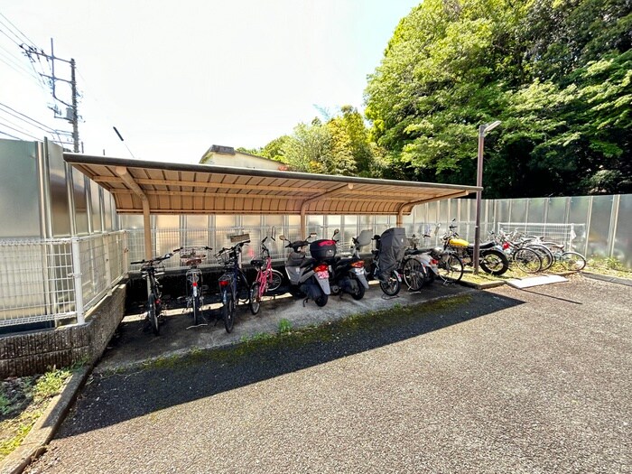 ティーアイグリーンマンションの物件外観写真