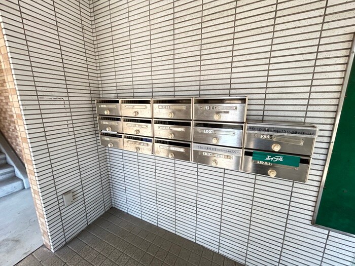 ティーアイグリーンマンションの物件外観写真