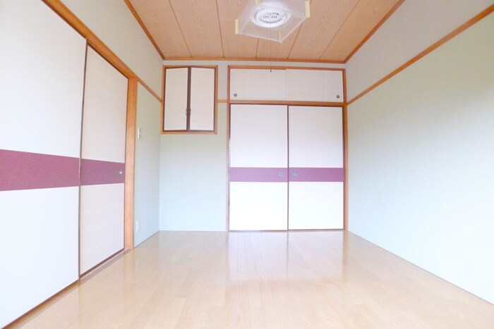 グランドハイツコタケの物件内観写真