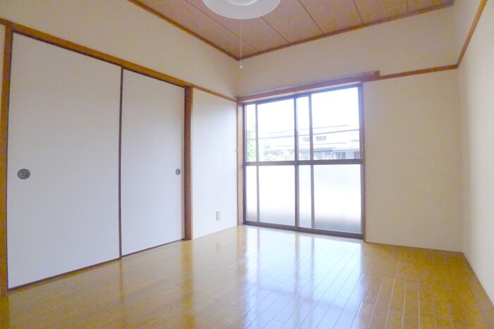 グランドハイツコタケの物件内観写真