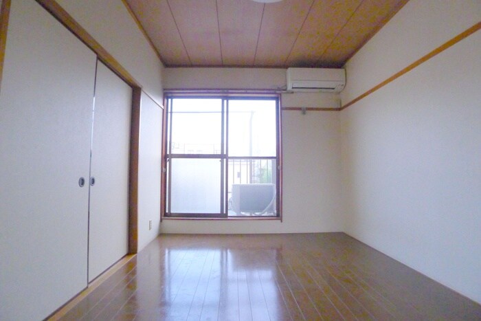 グランドハイツコタケの物件内観写真