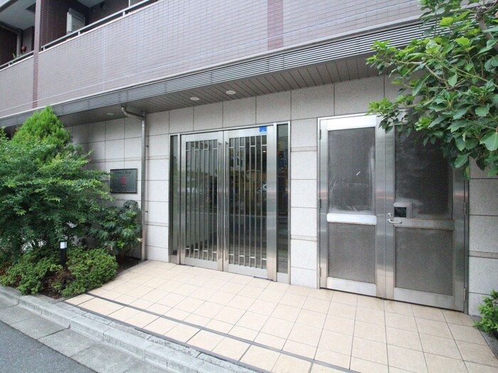 グランダジュ－ル八丁堀の物件外観写真