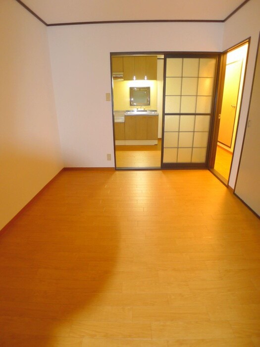 ル－ト元郷の物件内観写真