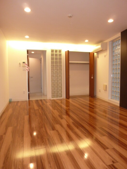 マリオン駒場の物件内観写真