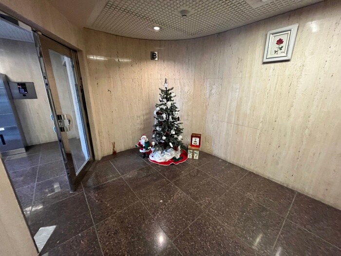 ラスタ－ハウスの物件外観写真