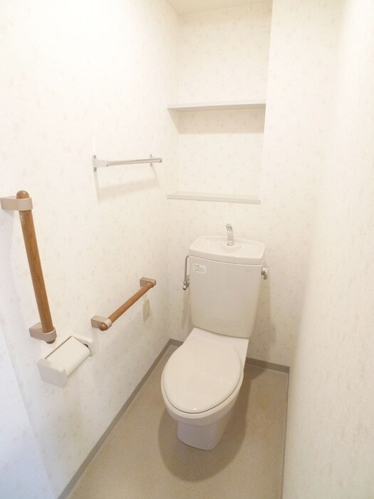 パウロニアヒルズの物件内観写真