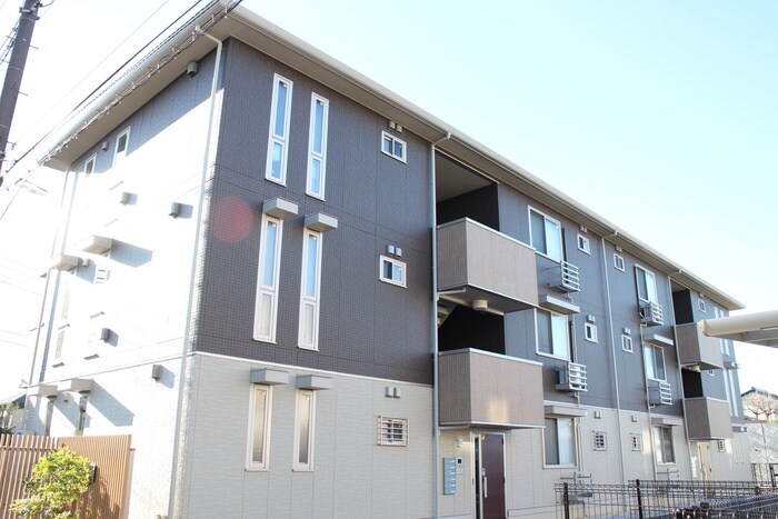 レグルスの物件外観写真