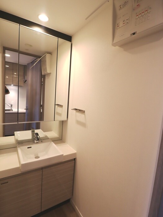 AIFLAT中目黒の物件内観写真