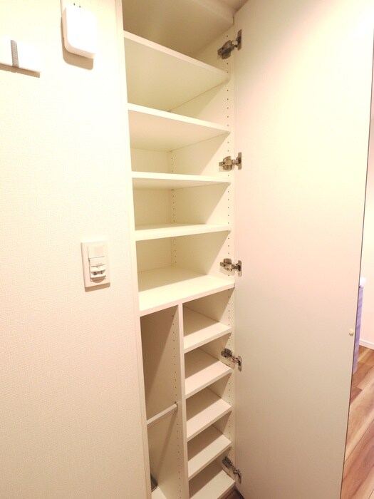 AIFLAT中目黒の物件内観写真