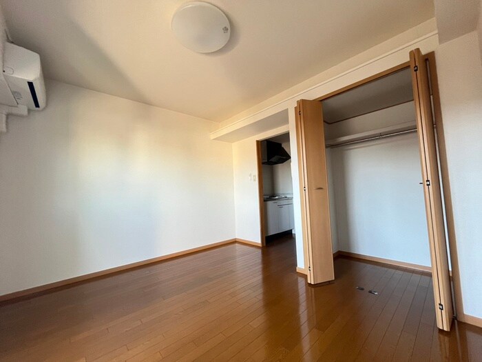 レフィナ－ドＥの物件内観写真