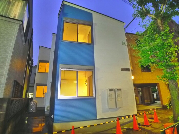 ヴィラート新柴又の物件外観写真