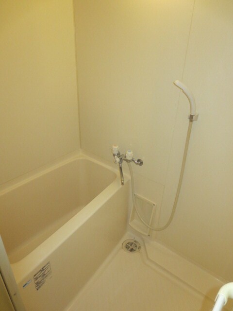 ｸﾞﾘ-ﾝｼﾝﾌｫﾆ-ﾋﾞﾙ（6～9号室）の物件内観写真