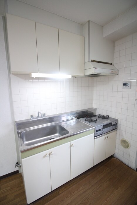 カーサマツダの物件内観写真