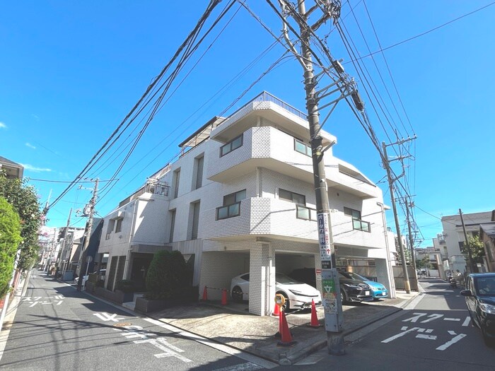 カーサマツダの物件外観写真