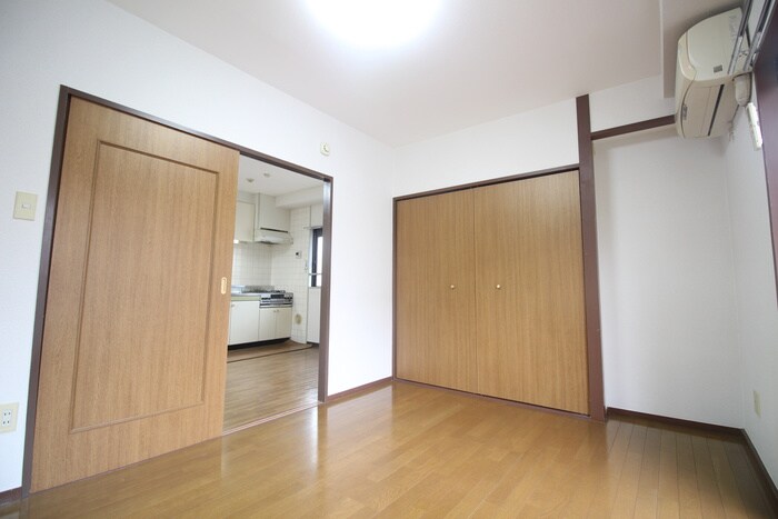 カーサマツダの物件内観写真