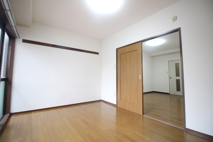 カーサマツダの物件内観写真