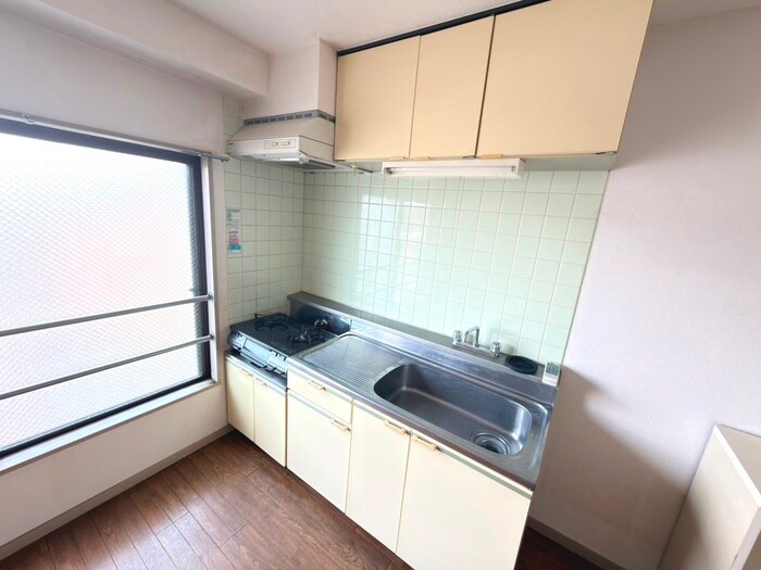 センチュリー三鷹の物件内観写真