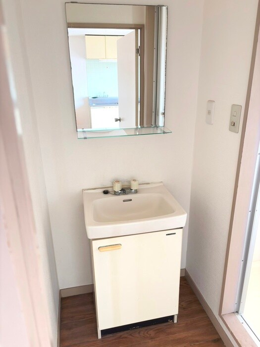 センチュリー三鷹の物件内観写真