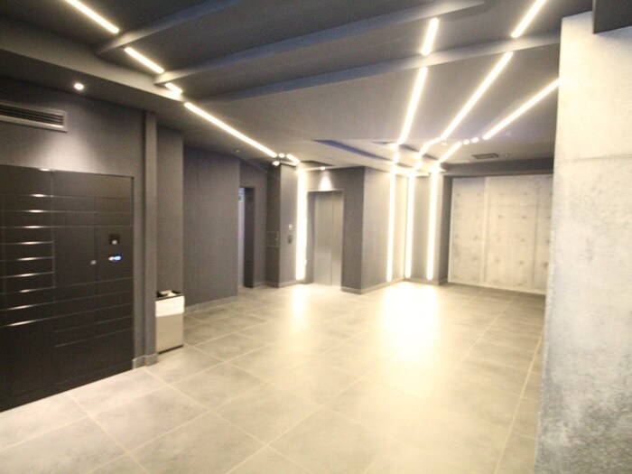 TRACK八丁堀の物件外観写真