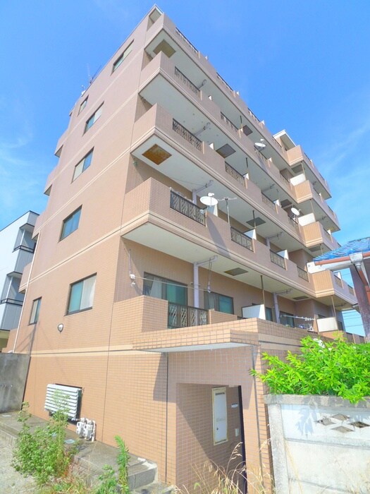 シティパル高田の物件外観写真