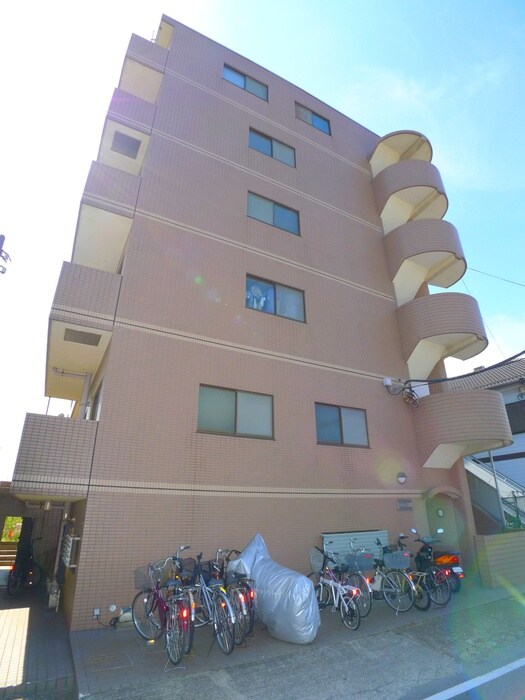 シティパル高田の物件外観写真