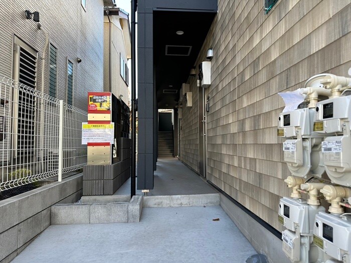 アザーレ・ソラ相武台の物件外観写真